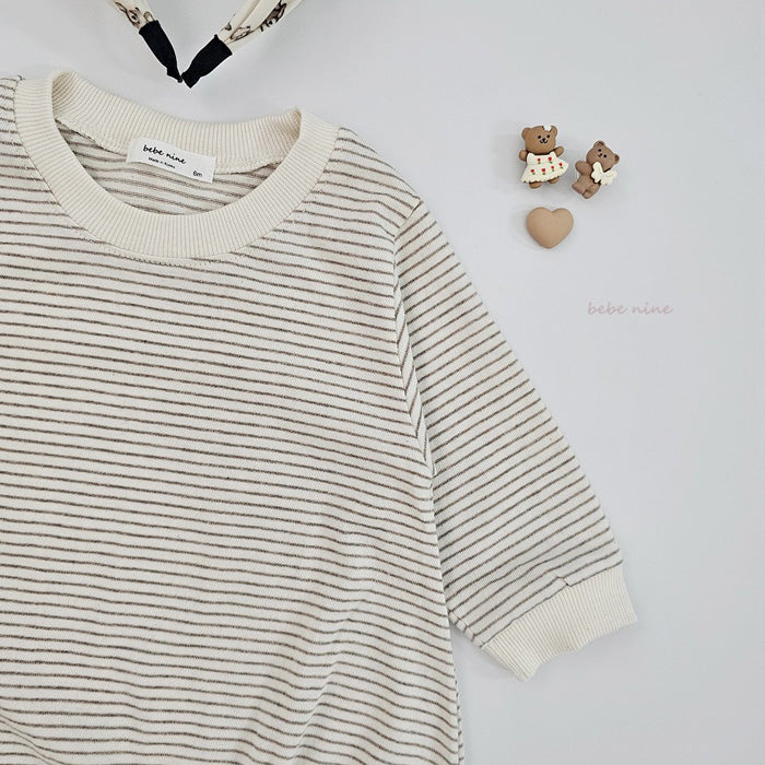 間條鬆身套裝 (連襪褲)