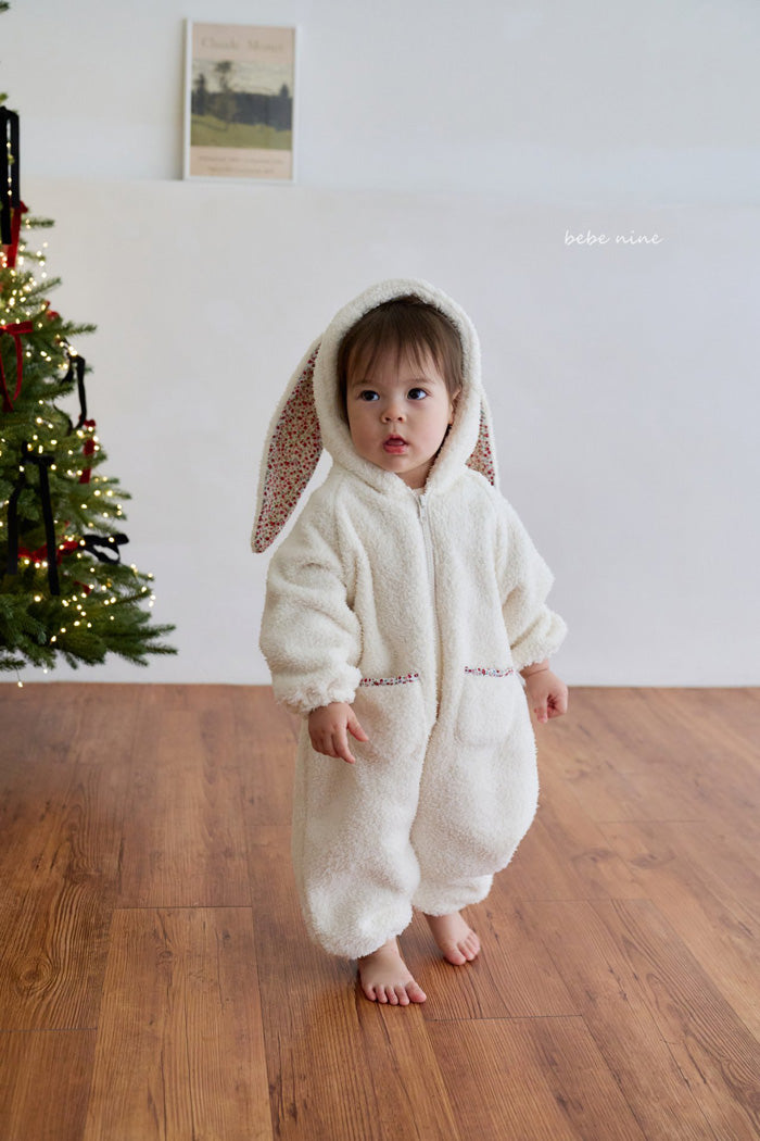 兔仔帶帽連身衣