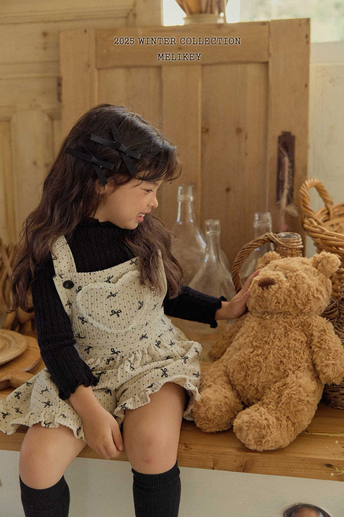 蝴蝶結白色連身裙褲